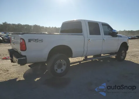 2015 Ford F250 Super Duty z USA, uszkodzony, nr VIN 1FT7W2B69FEB38416